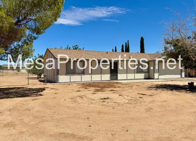 Property at 21150 Nandina St, Apple Valley, CA, 92308, 3 beds, 1 bath, [object Object]