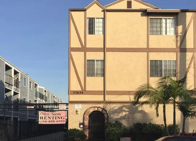 Property at 13634 Doty Ave Unit 13, Hawthorne, CA, 90250, 2 beds, 1 bath, [object Object]
