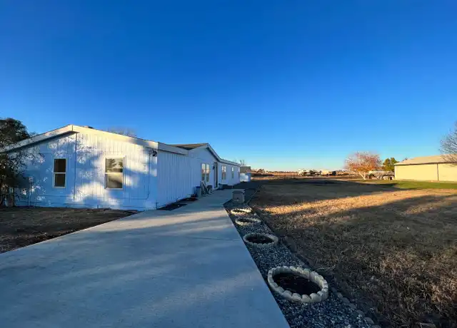 Property at 6102 Road 3 NE, Moses Lake, WA, 98837, 4 beds, 2 baths, [object Object]