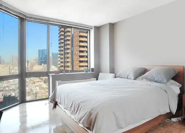 Property at 420 W 42nd St Unit 20B, New York, NY, 10036, 3 beds, 2 baths, [object Object]