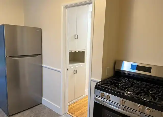 Property at 1645 21st St, Manhattan Beach, CA, 90266, 3 beds, 1 bath, [object Object]