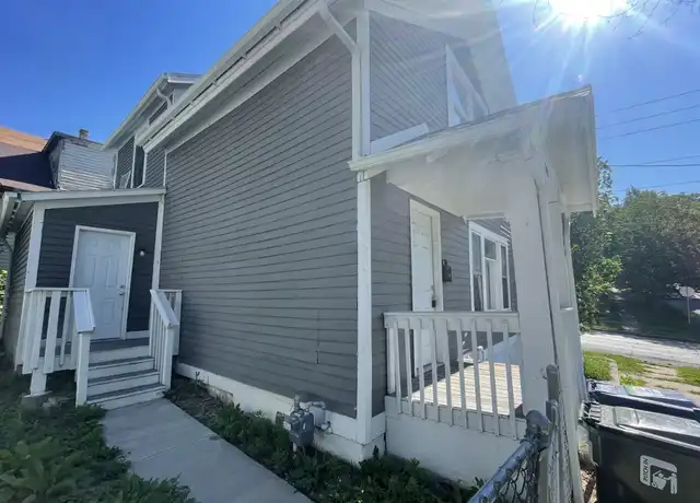 Property at 702 W 7th St, Davenport, IA, 52802, 4 beds, 1 bath, [object Object]