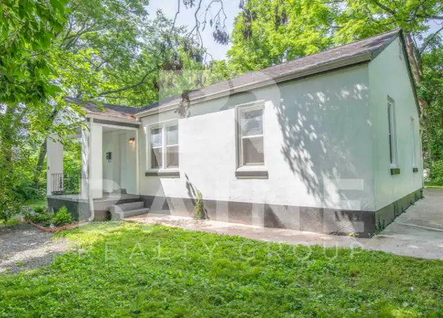 Property at 219 Dallas St, Knoxville, TN, 37914, 3 beds, 2 baths, [object Object]