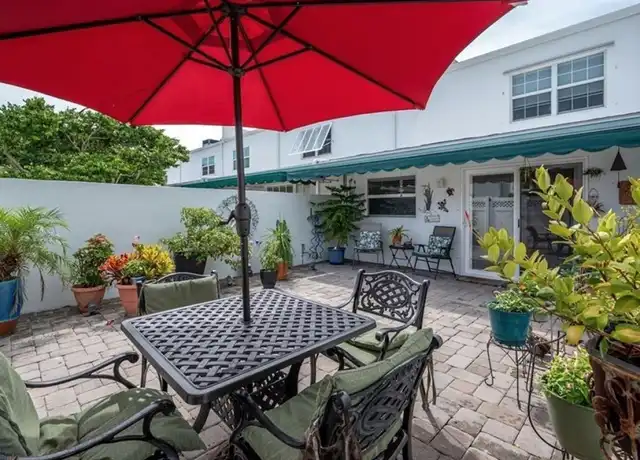 Property at 2722 Cardinal Dr, Vero Beach, FL, 32963, 2 beds, 2.5 baths, [object Object]
