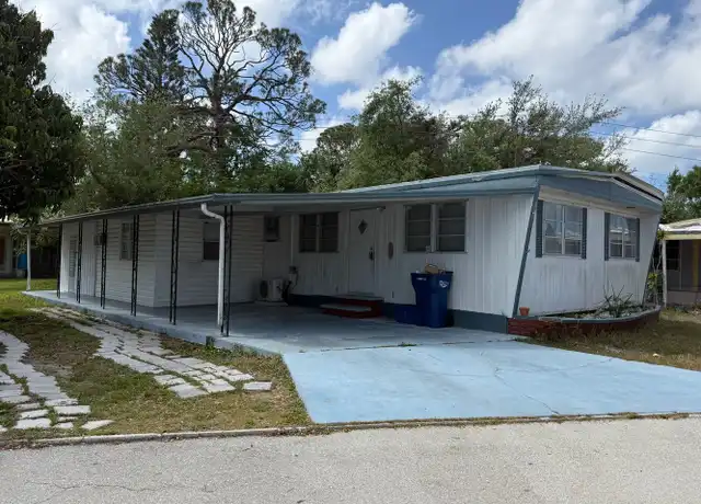 Property at 106 52nd Avenue Plz W, Bradenton, FL, 34207, 3 beds, 2 baths, [object Object]