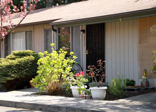 Property at 3865 Lancaster Dr NE Unit 3849, Salem, OR, 97305, 1 bed, 1 bath, [object Object]