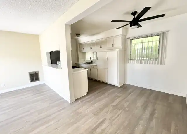 Property at 4217 Don Tomaso Dr Unit 7, Los Angeles, CA, 90008, 1 bed, 1 bath, [object Object]