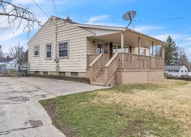 Property at 3226 Quentin Dr, Youngstown, OH, 44511, 3 beds, 2 baths, [object Object]