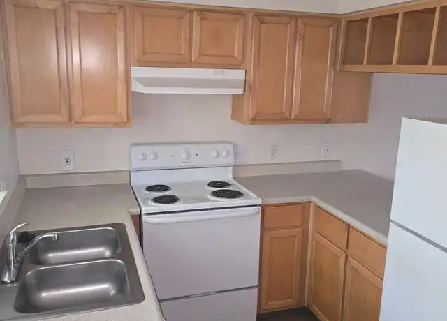 Property at 247 SE 160th Ave Unit A211, Portland, OR, 97233, 2 beds, 1 bath, [object Object]