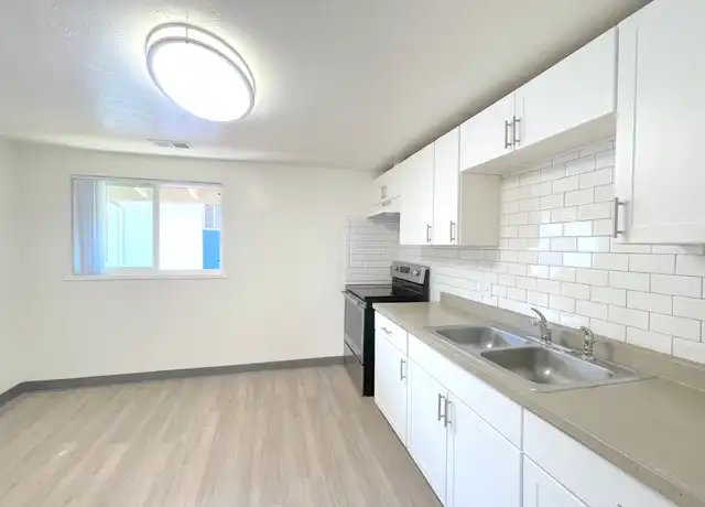 Property at 8101 W 9th Ave Unit 8189, Lakewood, CO, 80214, 2 beds, 1 bath, [object Object]