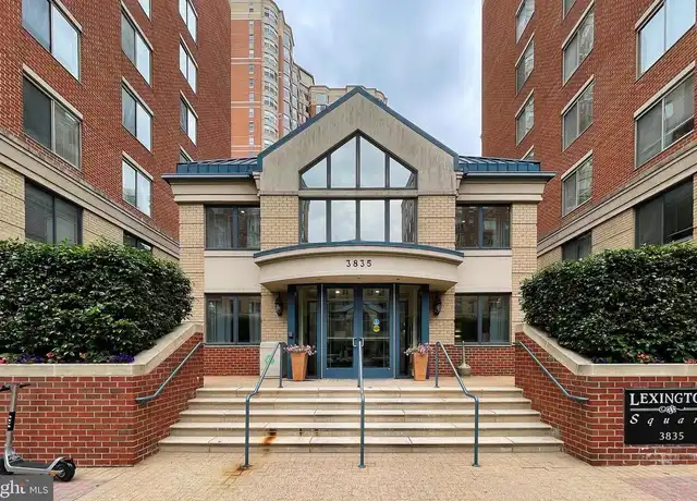 Property at 3835 9th St N Unit 208W, Arlington, VA, 22203, 1 bed, 1 bath, [object Object]