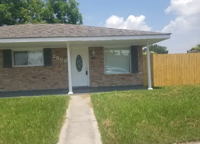 Property at 2300 Campagna Dr, Chalmette, LA, 70043, 3 beds, 2 baths, [object Object]