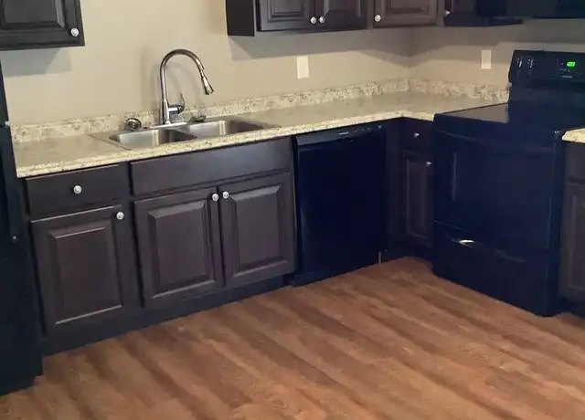 Property at 1 E Main St Apt 10, Dallastown, PA, 17313, 2 beds, 1 bath, [object Object]