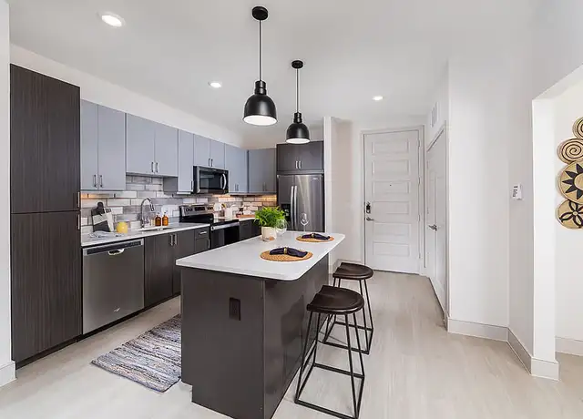 Photo of 1515 S Lamar Blvd, Austin, TX 78704