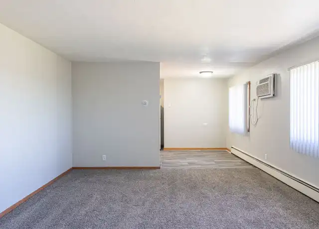 Property at 4055 N Lyndale Ave Unit 1, Minneapolis, MN, 55412, 1 bed, 1 bath, [object Object]