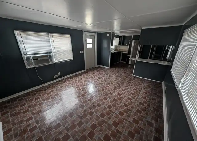Property at 2601 Hunter Rd Unit 5, San Marcos, TX, 78666, 2 beds, 1.5 baths, [object Object]