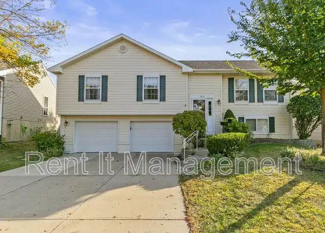 Property at 2605 Arrowhead Ln, Bellevue, NE, 68123, 3 beds, 2 baths, [object Object]