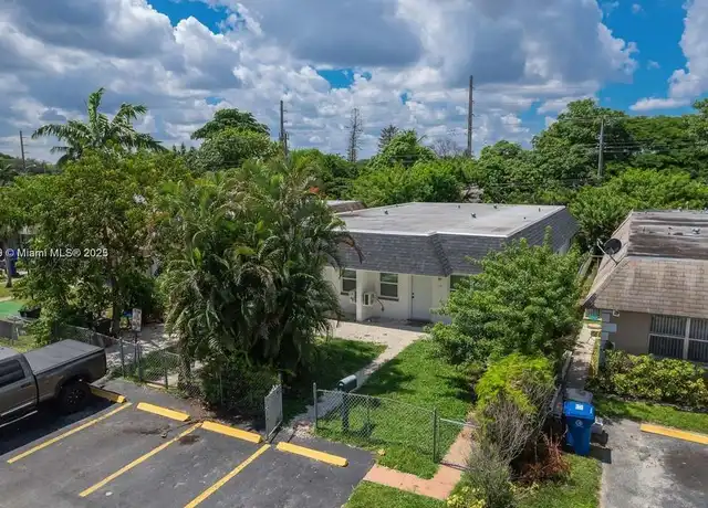 Property at 1541 NW 8th Ave Unit 1541, Fort Lauderdale, FL, 33311, 2 beds, 1 bath, [object Object]
