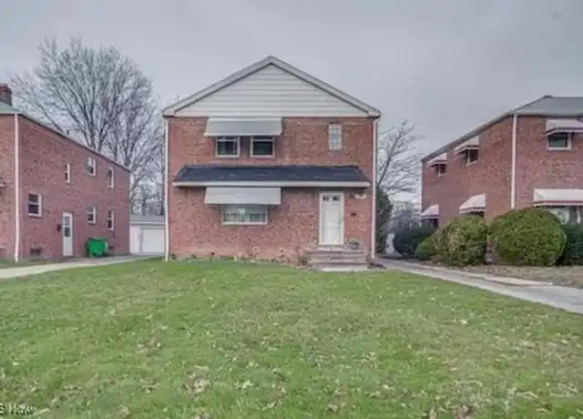 Property at 488 E 222nd St Unit Down, Euclid, OH, 44123, 2 beds, 1 bath, [object Object]