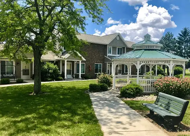 Property at 1800 Oakwood Ave, Napoleon, OH, 43545, 1 bed, 1 bath, [object Object]
