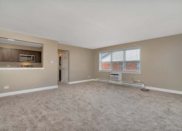 Photo of 33 Briar St #7, Glen Ellyn, IL 60137