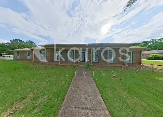 Property at 201 Arrowhead Dr, Montgomery, AL, 36117, 4 beds, 2 baths, [object Object]