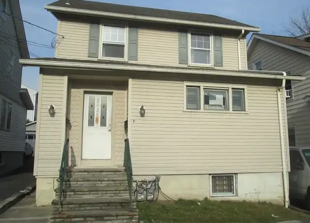 Property at 2025 Ostwood Ter, Union, NJ, 07083, 1 bed, 1 bath, [object Object]
