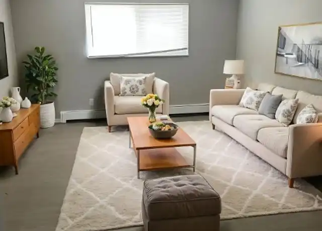 Property at 4090 Airport Rd Unit 3, Colorado Springs, CO, 80910, 2 beds, 1 bath, [object Object]