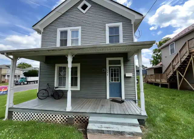 Property at 509 N West St, Culpeper, VA, 22701, 4 beds, 2 baths, [object Object]