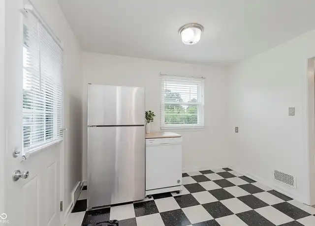 Property at 4236 Winthrop Ave, Indianapolis, IN, 46205, 2 beds, 1 bath, [object Object]