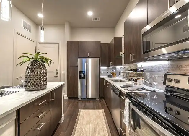Property at Windsor Turtle Creek - 3663 Cedar Springs Rd, Dallas, TX, 75219, 1-2 bed, 1-2 bath, [object Object]
