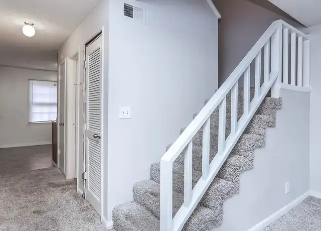 Property at Brookhaven Townhomes - 4860 Brookhaven Rd, Macon, GA, 31206, 1-2 bed, 1.5 baths, [object Object]