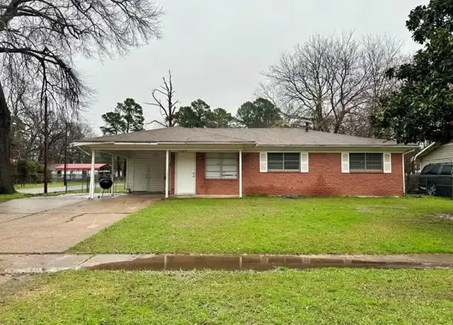 Property at 7809 Woodfield Dr, Shreveport, LA, 71106, 3 beds, 1.5 baths, [object Object]