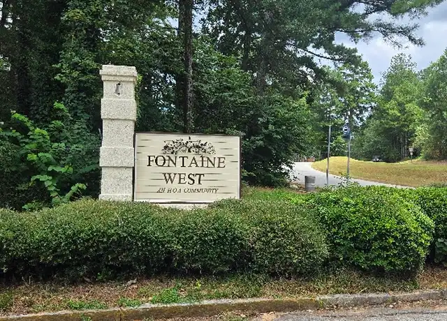 Property at 80 Place Fontaine, Lithonia, GA, 30038, 2 beds, 1 bath, [object Object]