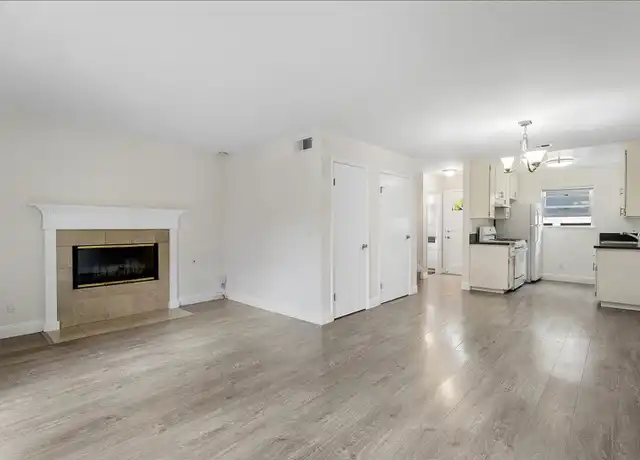Property at 1590 Buena Vista Ave Unit C, Alameda, CA, 94501, 2 beds, 1.5 baths, [object Object]