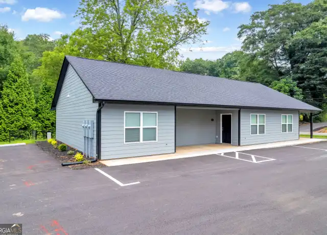 Property at 339 Gainesville St, Carnesville, GA, 30521, 2 beds, 1 bath, [object Object]