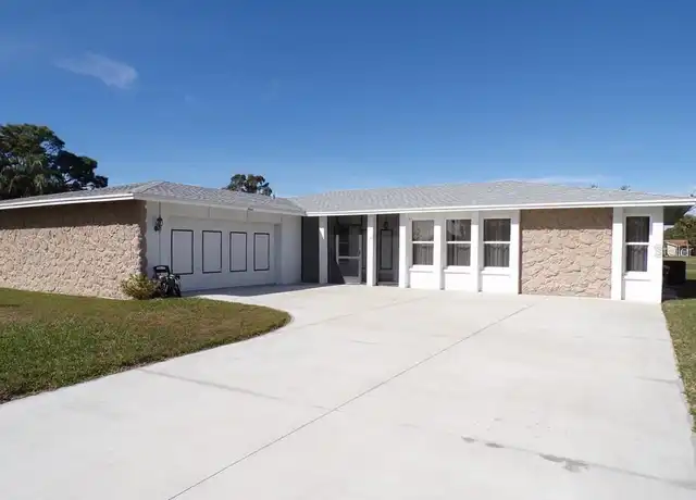 Property at 13 Oakland Hills Rd, Rotonda West, FL, 33947, 3 beds, 2 baths, [object Object]