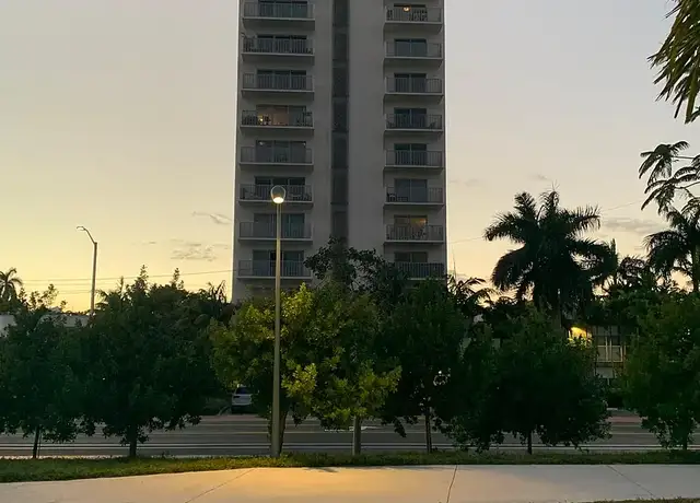 Photo of 1830 Meridian Ave, Miami Beach, FL 33139