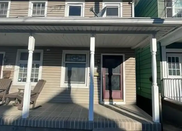 Property at 349 E Union St, Tamaqua, PA, 18252, 3 beds, 1 bath, [object Object]