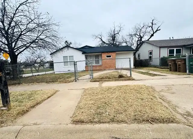 Property at 2101 Woodlawn Dr, San Angelo, TX, 76901, 3 beds, 1 bath, [object Object]