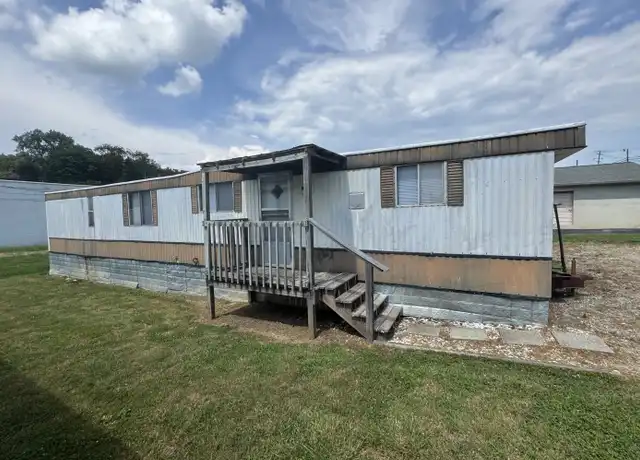 Property at 918 Elm St, Wilkesboro, NC, 28697, 2 beds, 1 bath, [object Object]