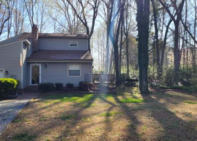Photo of 720 Riddle Mill Rd, Clover, SC 29710