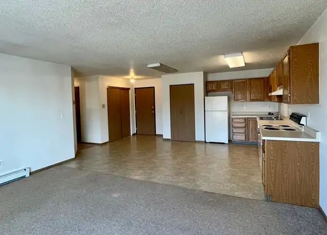 Property at 125 6th St SW Unit 204, Barnesville, MN, 56514, 2 beds, 1 bath, [object Object]