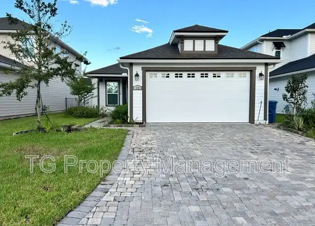 Property at 33 Rose Dew Dr, Saint Augustine, FL, 32092, 3 beds, 2 baths, [object Object]