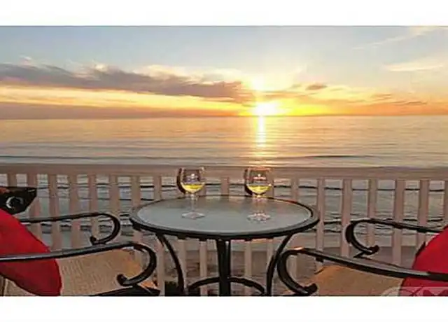 Property at 835 Beachfront Dr Unit D, Solana Beach, CA, 92075, 1 bed, 2 baths, [object Object]