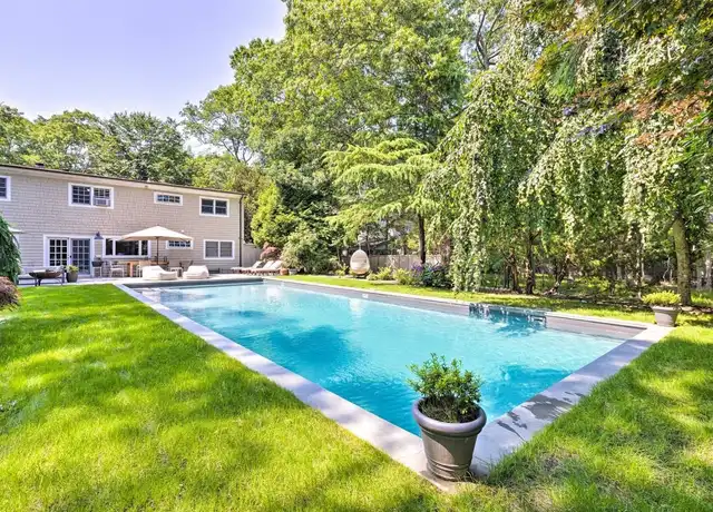 Property at 21 Deep Six Dr, East Hampton, NY, 11937, 4 beds, 2 baths, [object Object]