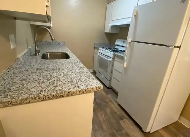 Property at Magnolia Place - 8200 Fair Oaks Blvd, Carmichael, CA, 95608, 1-2 bed, 1 bath, [object Object]
