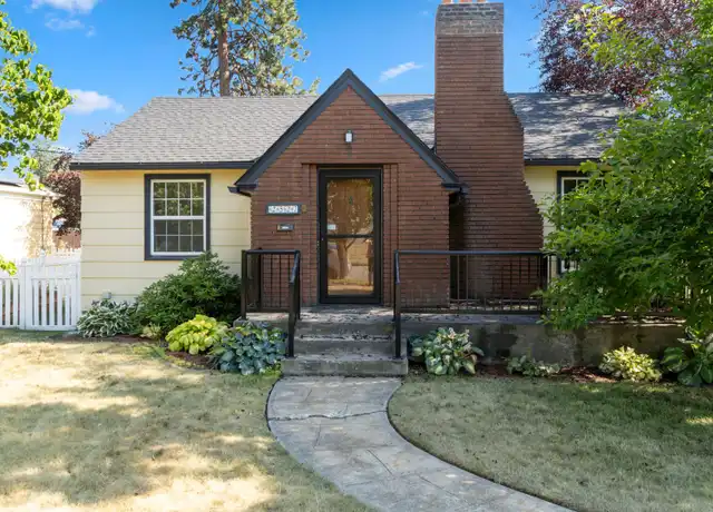 Property at 2527 W Walton Ave, Spokane, WA, 99205, 3 beds, 2 baths, [object Object]
