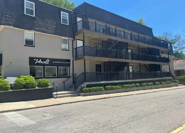 Property at 401 S. Woodlawn - 401 S Woodlawn Ave, Bloomington, IN, 47401, 2 beds, 2 baths, [object Object]
