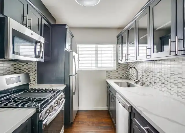 Property at 1042 Leighton Ave Unit 07, Los Angeles, CA, 90037, 2 beds, 1 bath, [object Object]